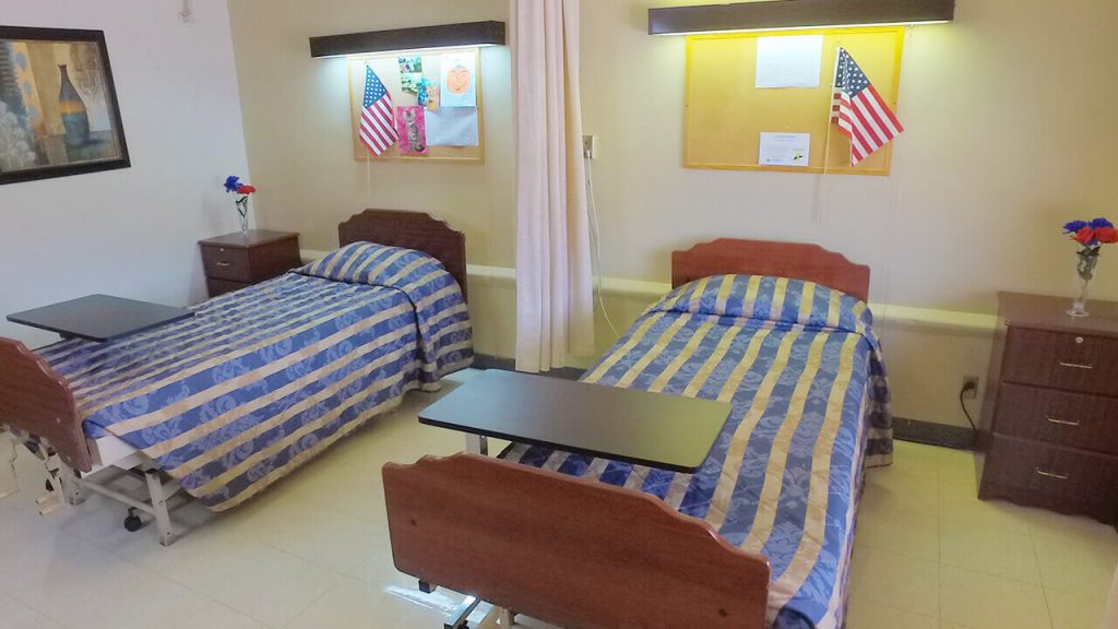 south-heritage-patient-bedroom-02-beds
